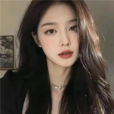 八月鬱金香粤语