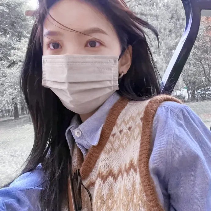 随母改嫁后我在新家成团宠